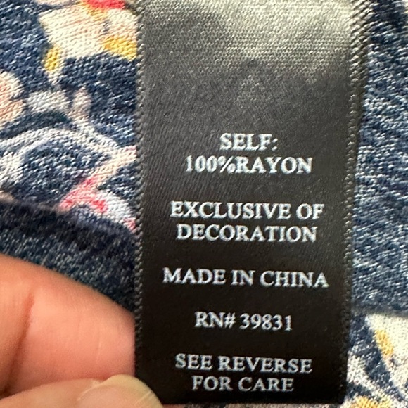 Artesia Vibrant Floral Kimono💜 - Picture 8 of 11